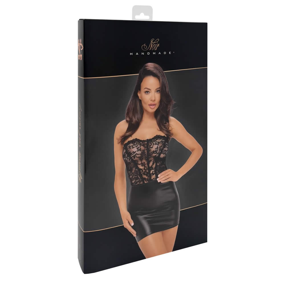 Noir Wetlook og Blonde Kjole