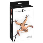 Bad Kitty Seng og Dør Bondage Binde Sæt Sort / Rød