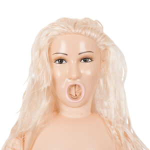 Lolitadukke Cum Swallowing Tessa med 3D ansigt Naturlig str.